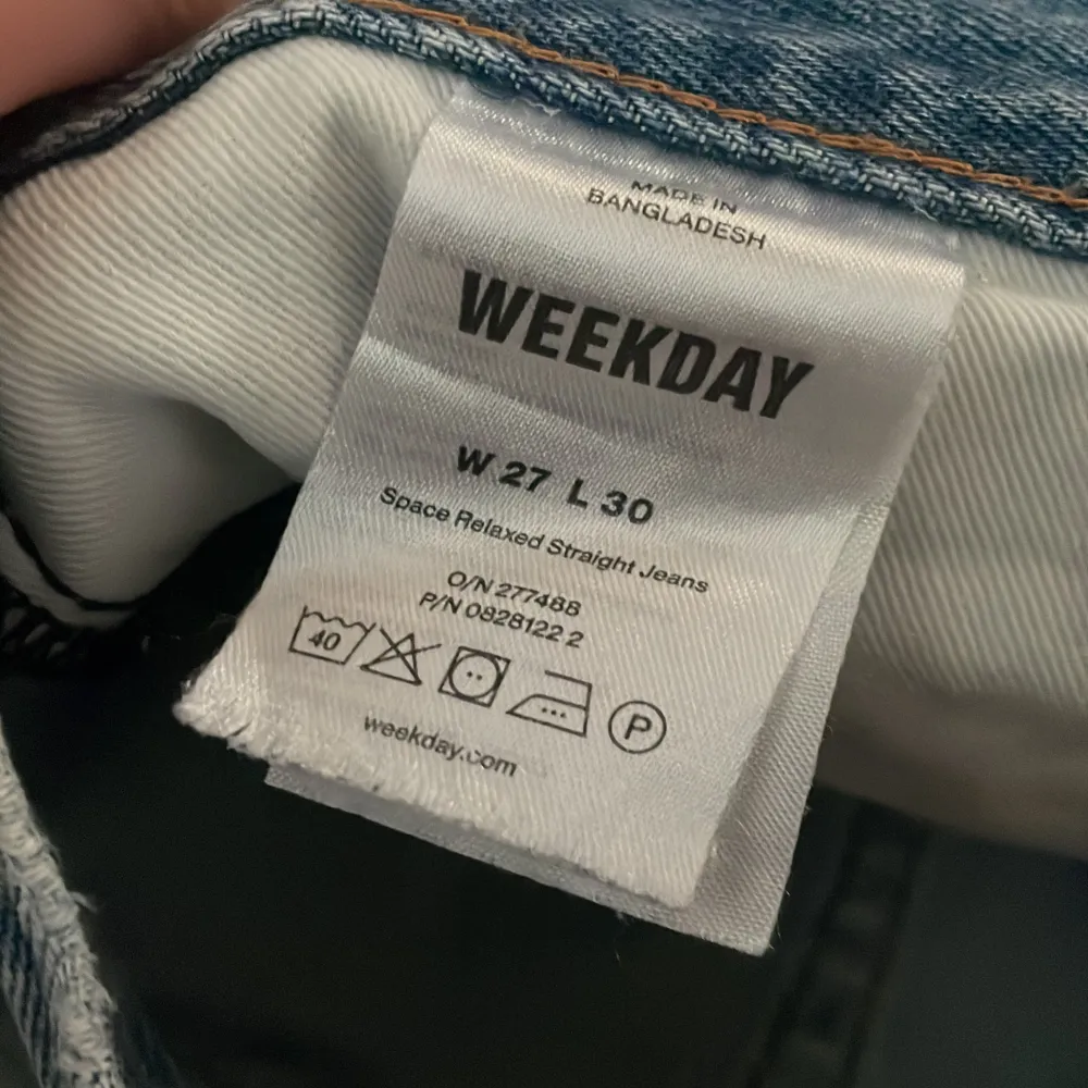 Blå weekday jeans👍. Pris kan diskuteras. Jeans & Byxor.