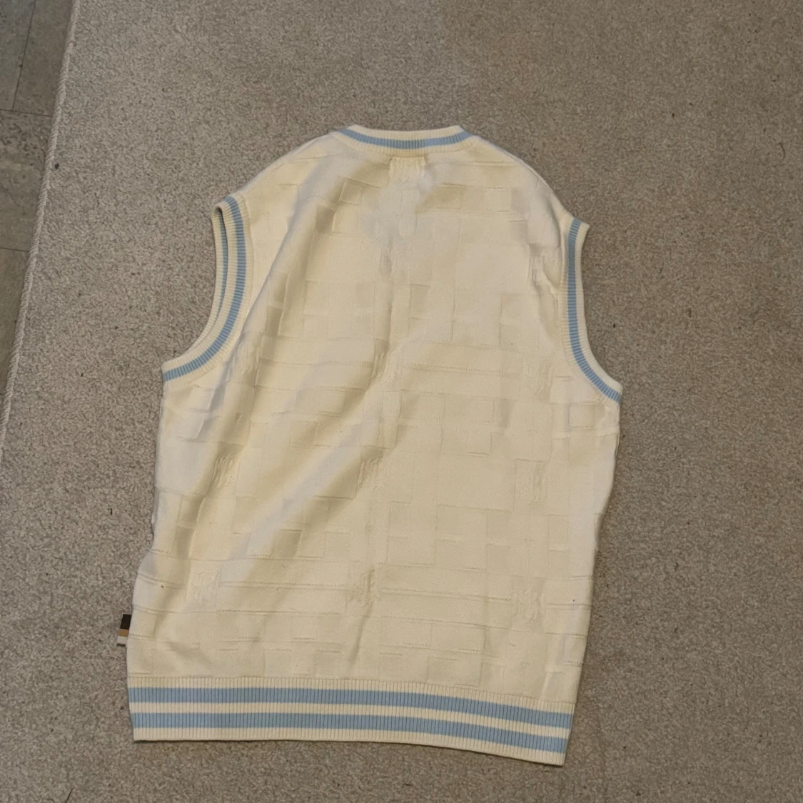 Väst perfekt för sommaren - 90