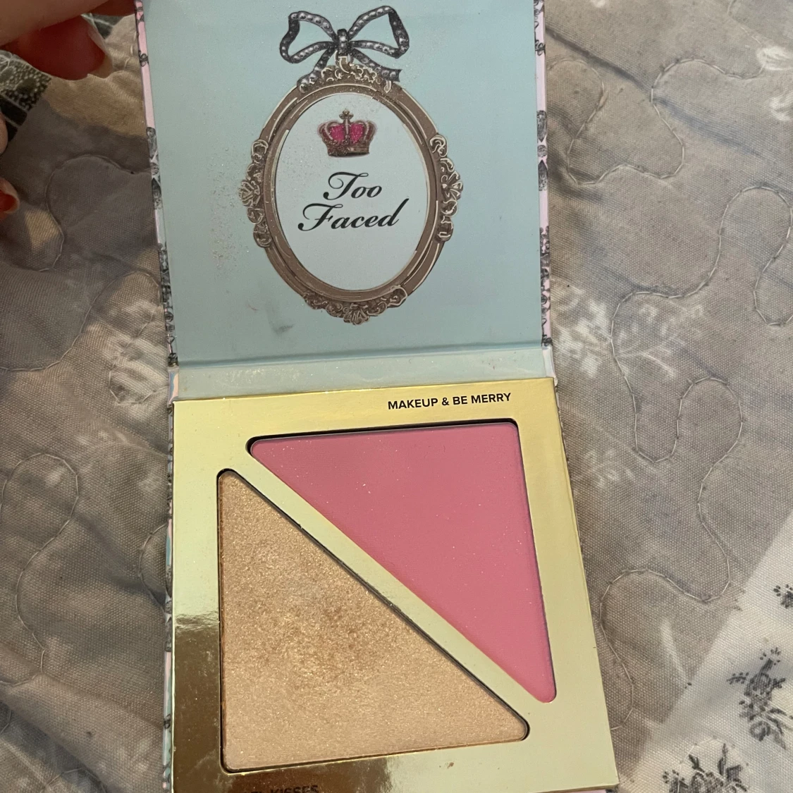 Too faced blush and highlighter - 90