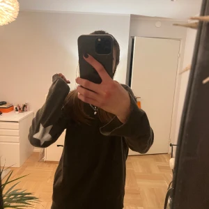 Zadig tröja  - Snygg tröja från zadig, knappt använd. Mörkgrön