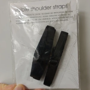 Utbytbara (svarta) axelband  - Oanvända utbytbara axelband till BH från Lindex. One Size 