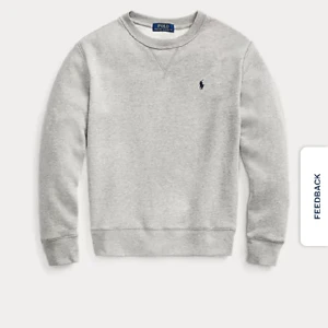 Ralph lauren sweatshirt  - En helt ny nypris 1000kr mitt pris 499kr ni kan få fler bilder privat så bara att höra av er 💯