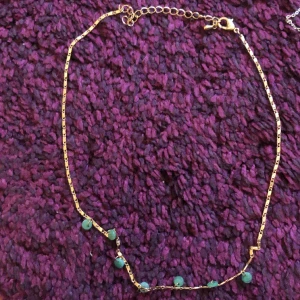 Halsband - Halsband från hm, aldrig använt ❤️pris diskuterbart 