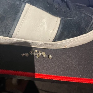 Original valentino flycrew nitar - Original valentino flycrew nitar 200kr niten vid köp av fler nitar kan priset diskuteras