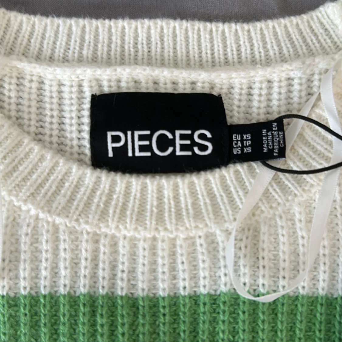 Stickad Randig Tröja - 90