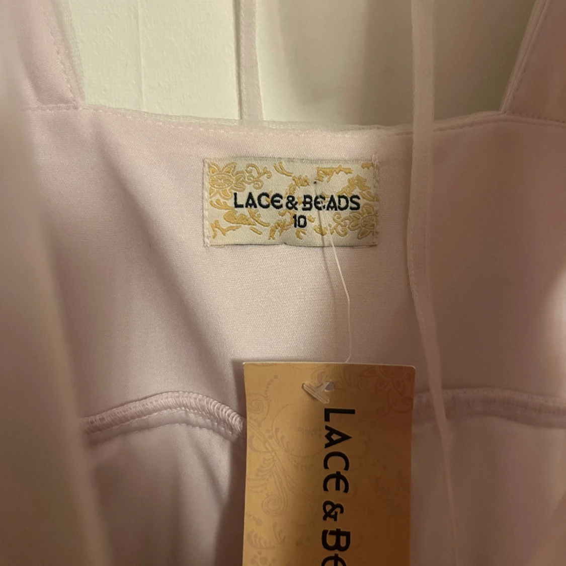 oanvänd balklänning - 91