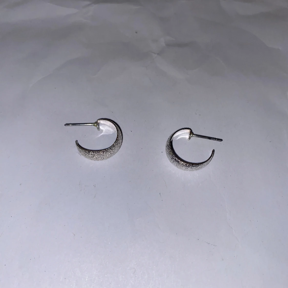 Tre par öronhängen  - 90