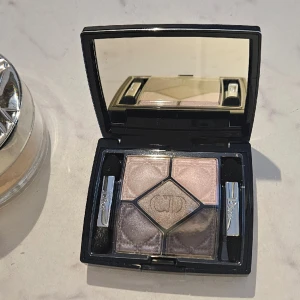 Ögonskuggspalett - Helt oanvänd