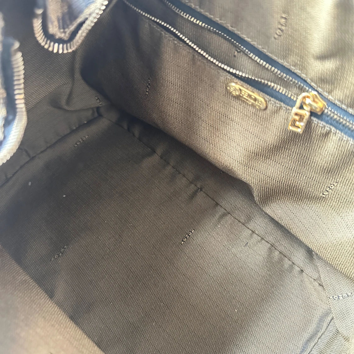 Fendi Baguette Väska - 93