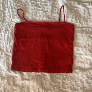 Rött linne - Linne i bra skick 