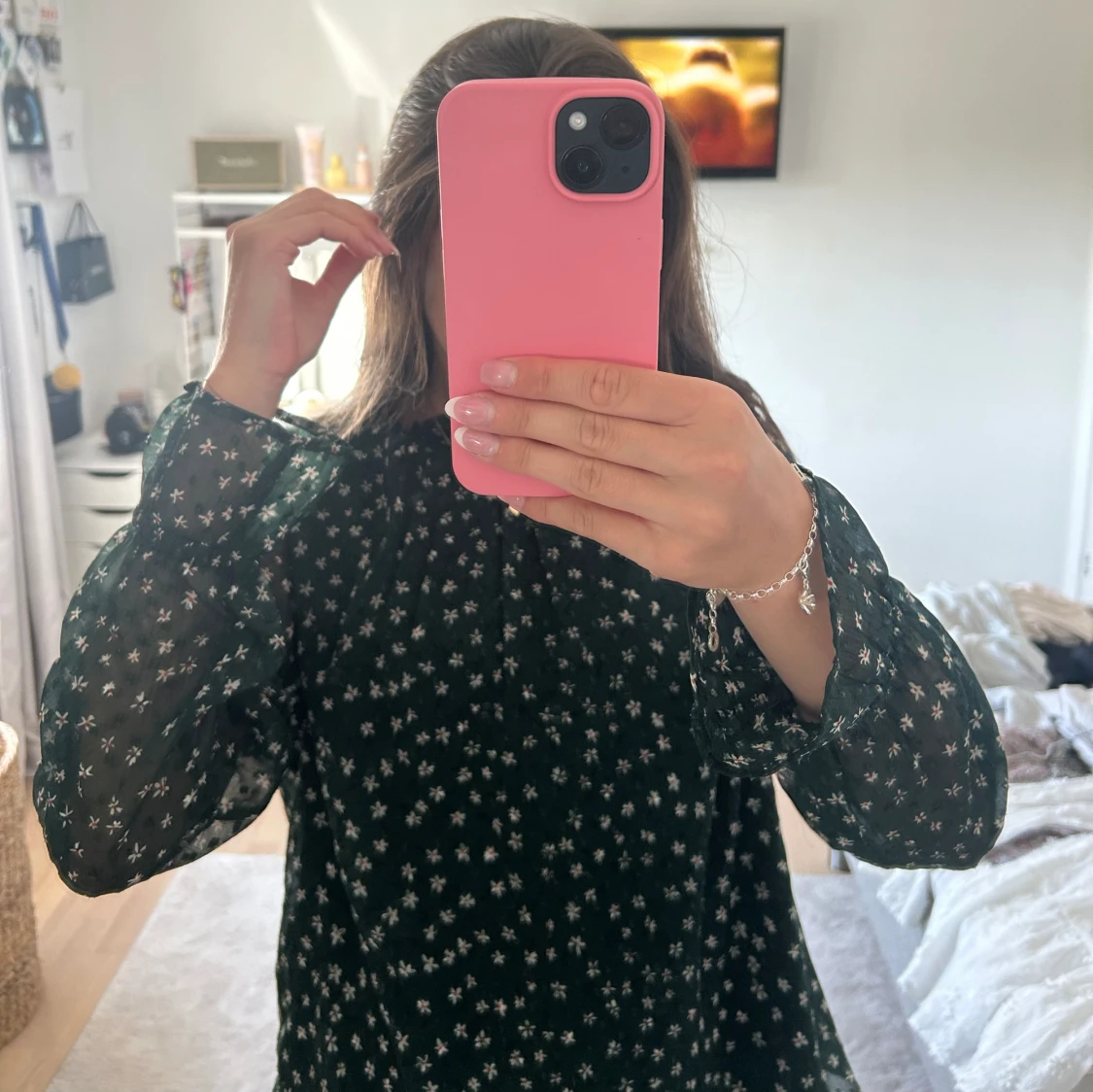 En grön blommig blus!  - 90