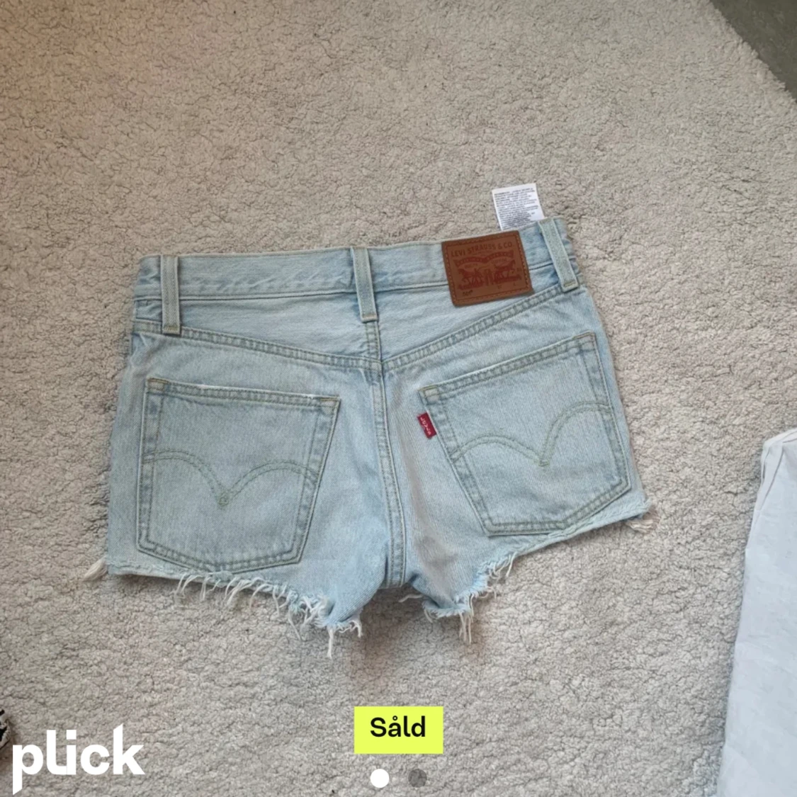 Levis shorts  - 91