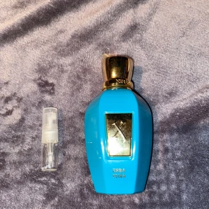 Xerjoff erba pura 2ml tester - 2ml samples för 110kr utav Erba pura  Noter finns på andra sliden!   