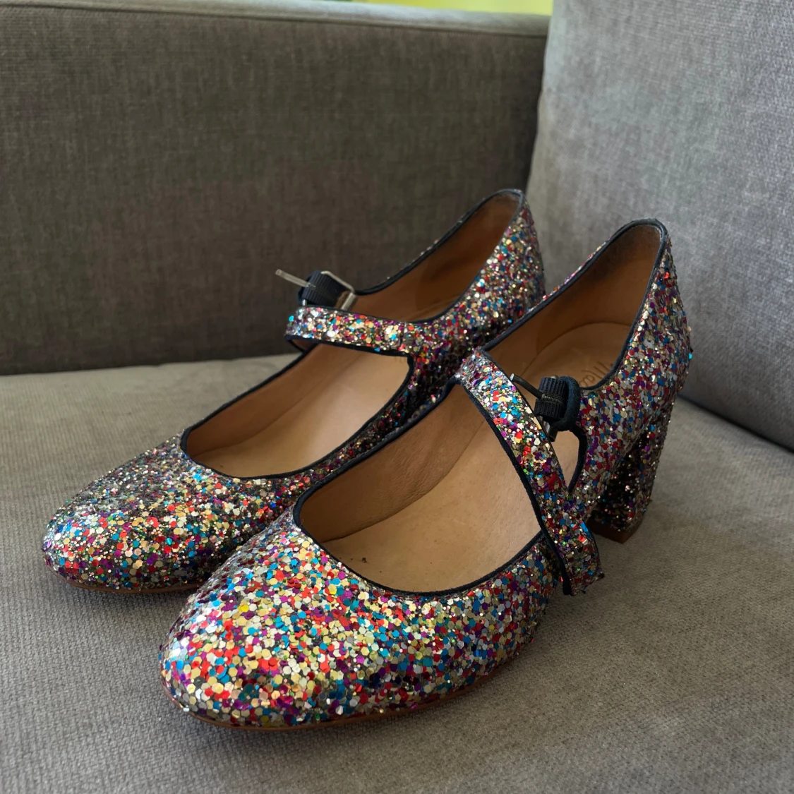 Glittriga klackskor  - 90