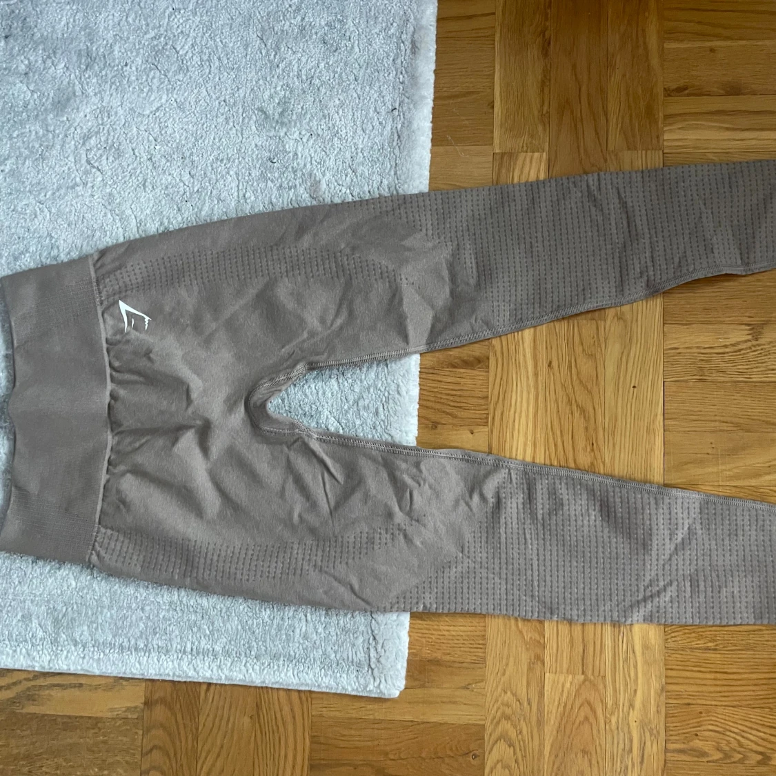 Gymshark tights  - 90