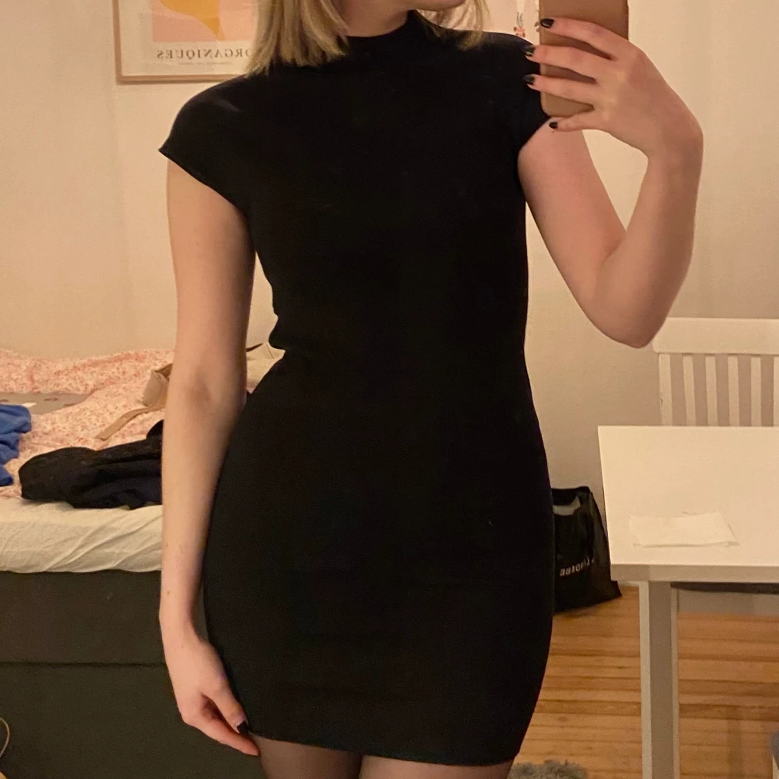 Svart klänning  - 91
