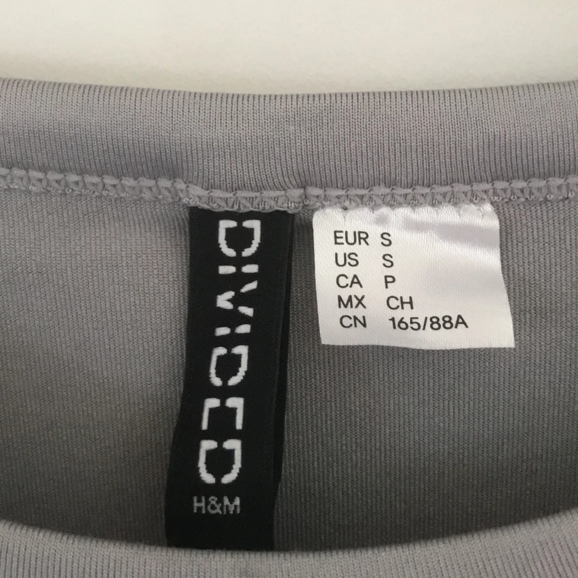 En klänning som är i nyskick. Storlek S - 91