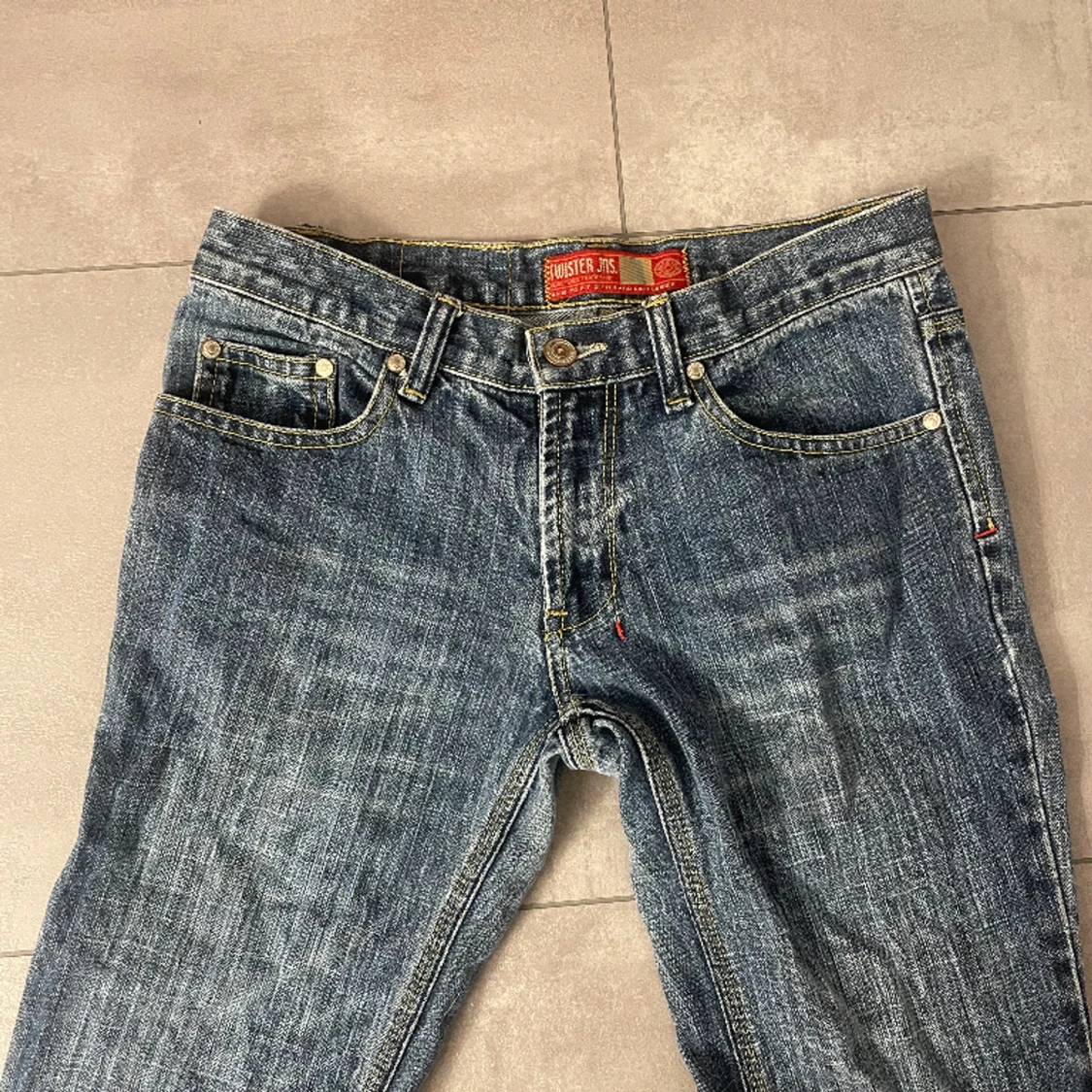 Low Rised Jeans - 90