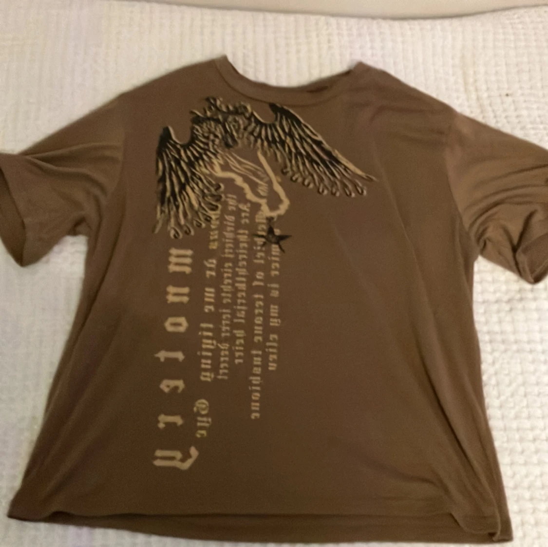 Brun Affliction style t-shirt