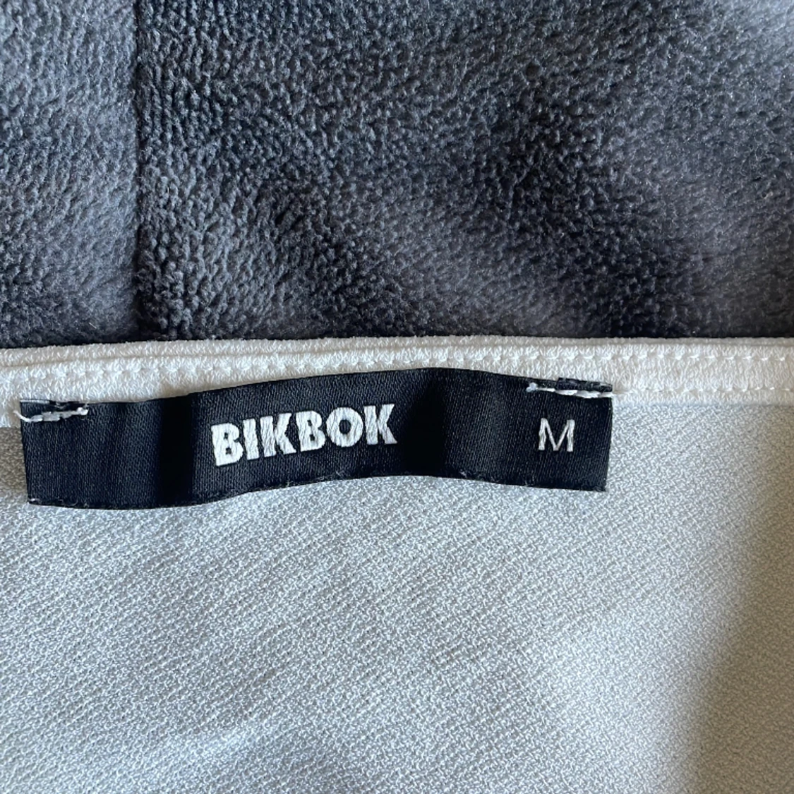 Linne från bikbok - 90