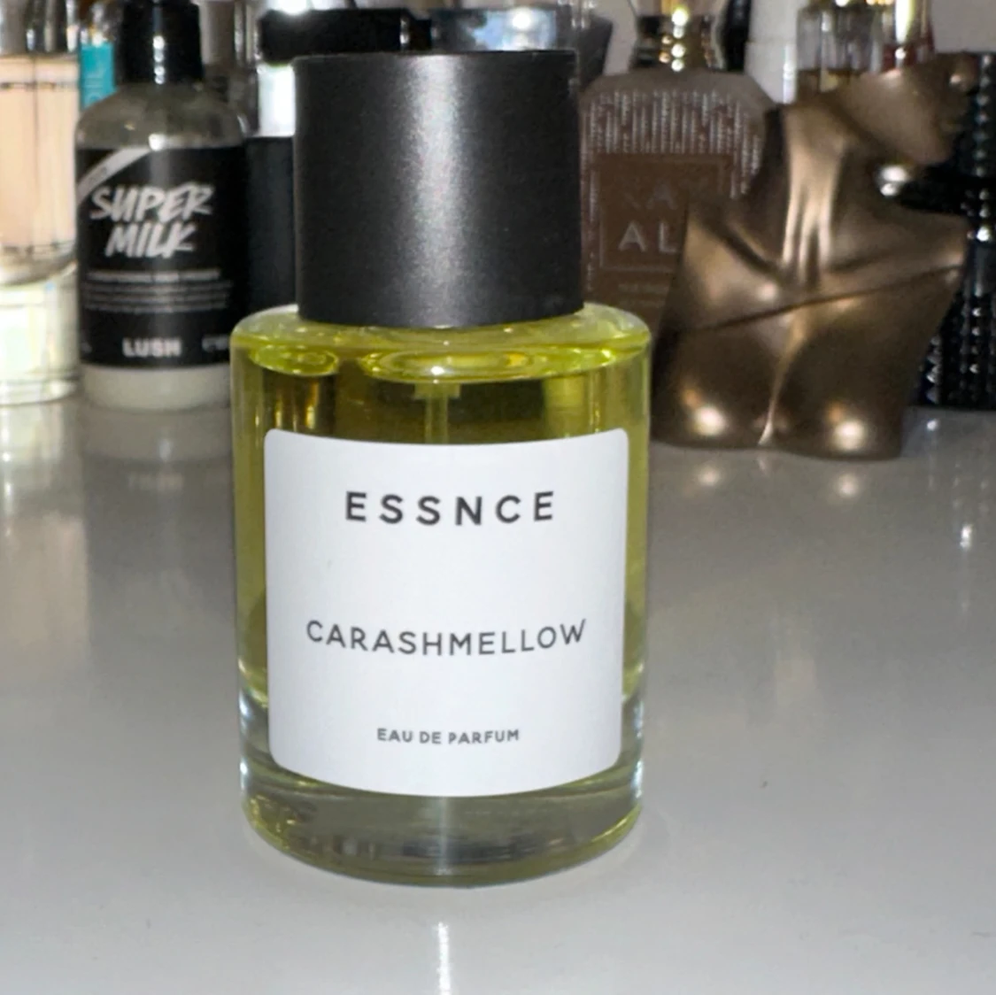 Essence Carashmellow  - 90