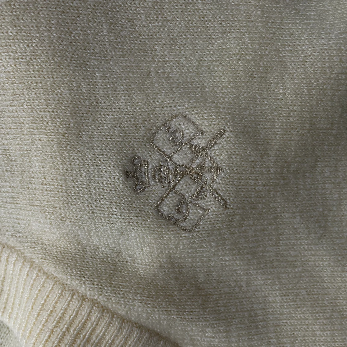 Gul tjocktröja - 91