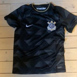 Fotbollströja - Bra skick. Inte använd 