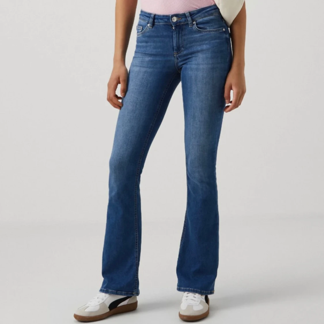 ONLYBLUSH MID - Flared Jeans