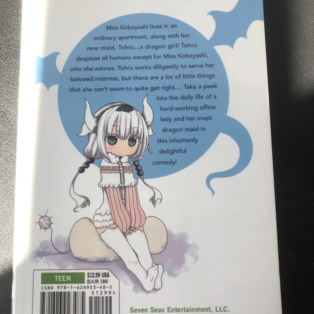 TRYCK INTE KÖP!! Kan bara mötas upp i Malmö!!! Boken är i bra skick, inga fläckar eller rivna sidor. Köpte för 180kr, säljer för tappat intresse för anime/manga. Övrigt.