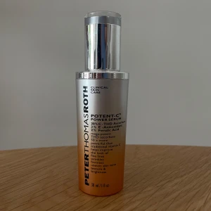 Peter Thomas Roth - Potent C Serum - Serum från Peter Thomas Roth - Potent C Power Serum 30ml. Oöppnad. Nypris: 1295:-