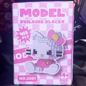 Hello kitty Lego  - Helt ny oöppnad hello kitty Lego 