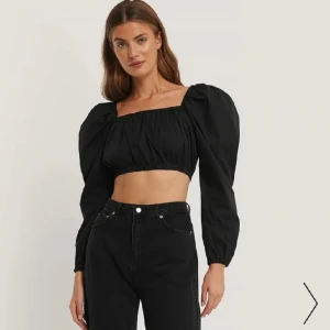 Puff Sleeve Square Neck Top - Oanvänd