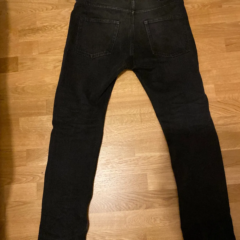 Svarta skinny jeans opium fit🇫🇷✈️. Jeans & Byxor.