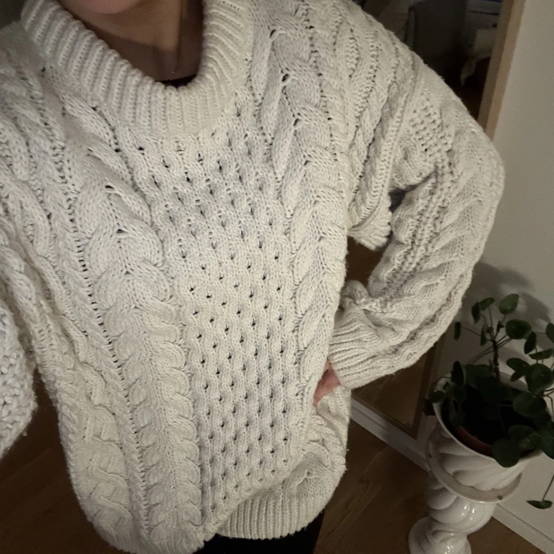 Tjock stickad tröja - 90