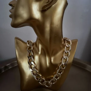 Halsband  - Maffig halsband 