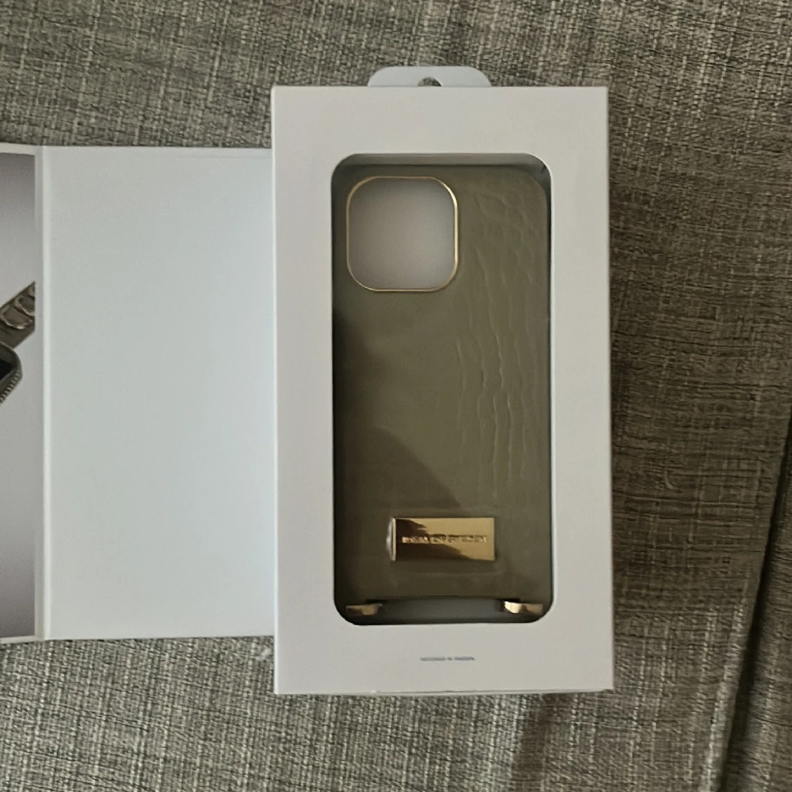 Ideal of Sweden skal - 90