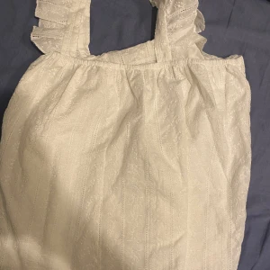 linne - luftigt linne bra på sommaren aldrig använt bara testat 