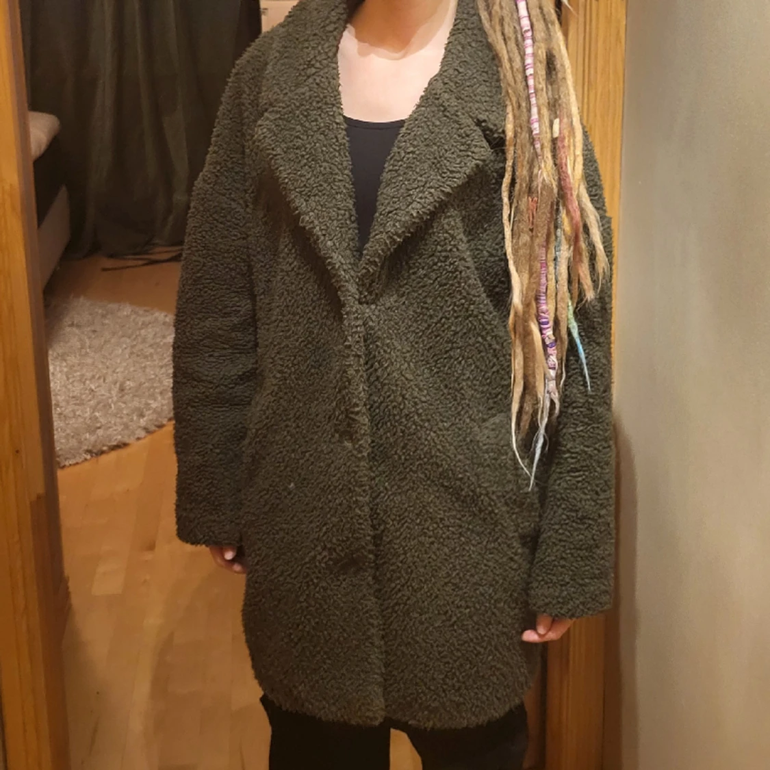 Mörkgrön teddykappa från cubus