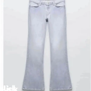 Lågmidjade jeans - Förnyelse 