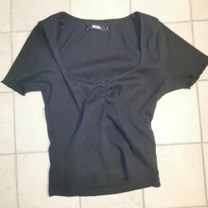 Fin tröja 🙌🏼🤩 - Fin tröja fårn bikbok i storlek S😍