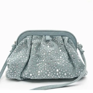 Väska från zara! - Lite smutsig på insidan men annars superfin, skriv för fler bilder💘