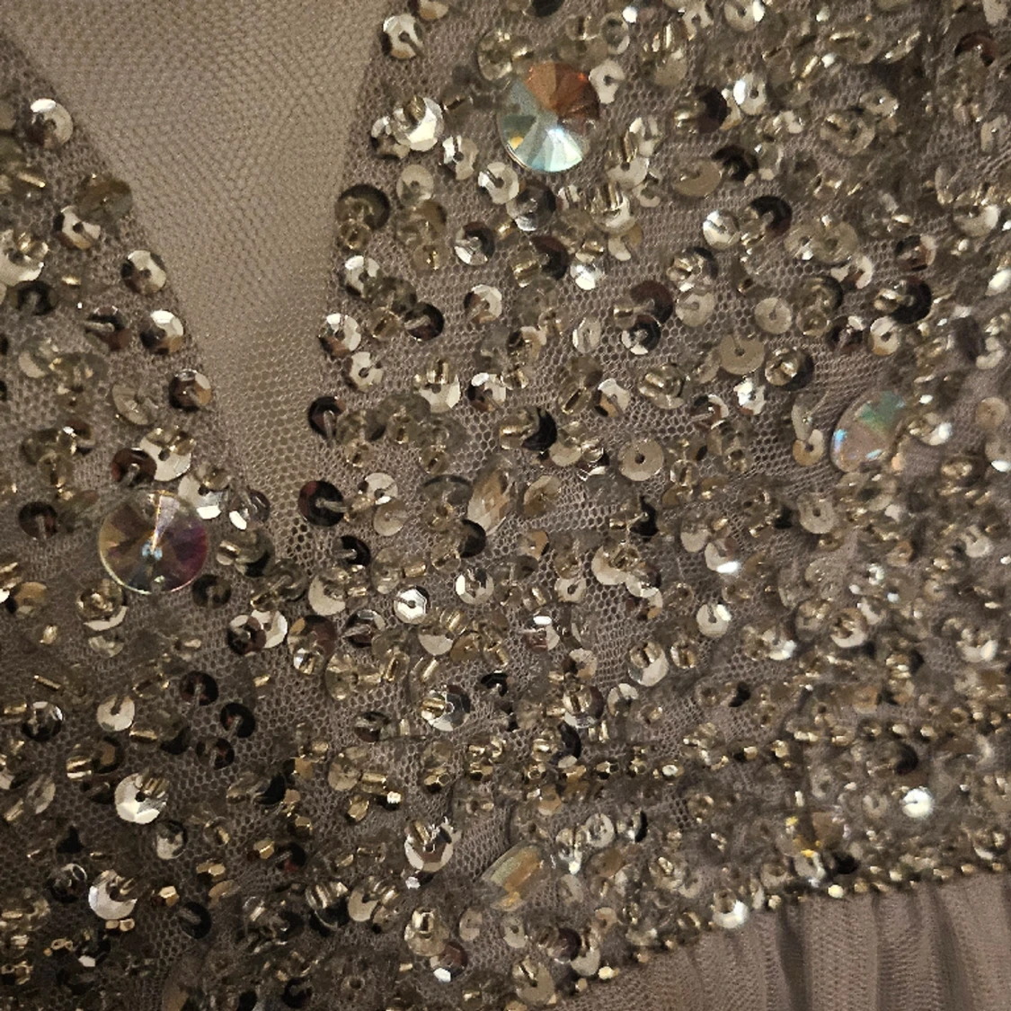 Glittrande festklänning - 90