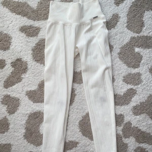 aim’n vanilla ribbad tights - aim’n vanilla ribbad tights