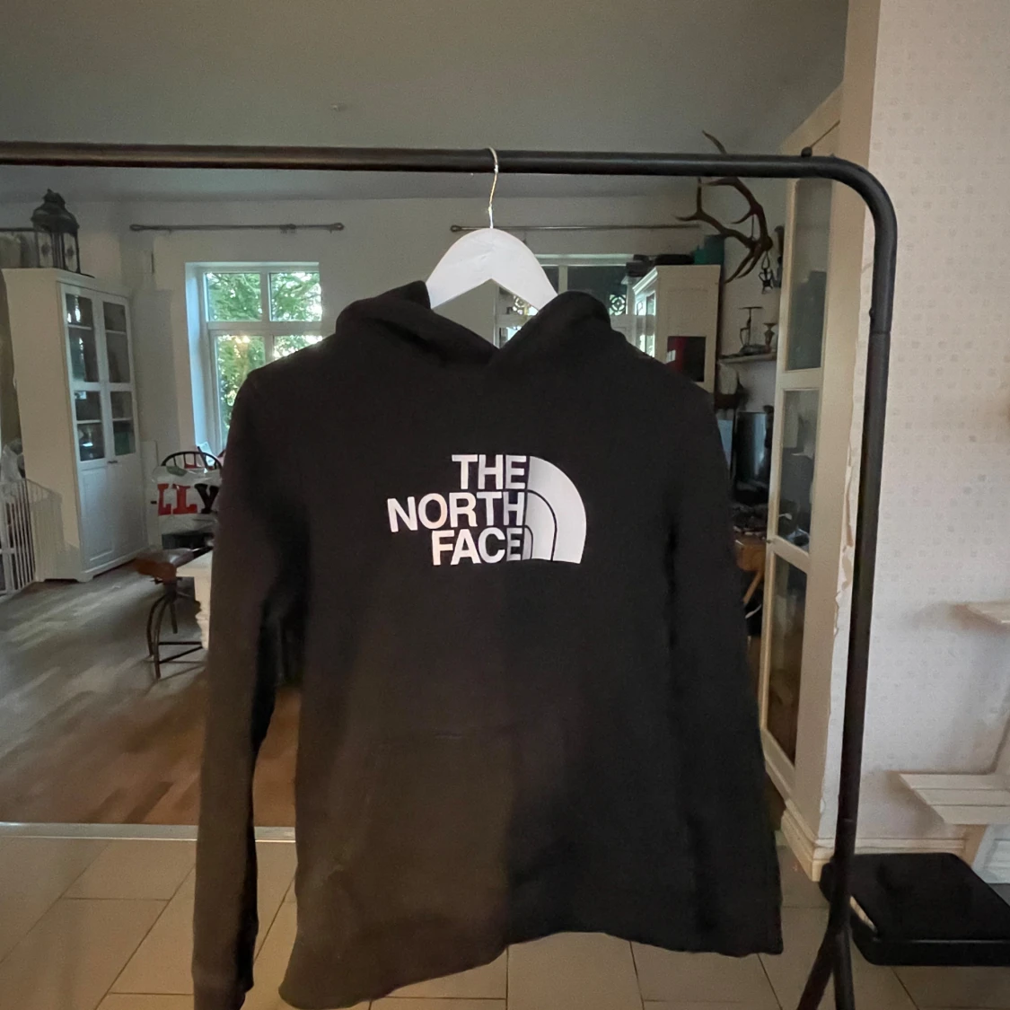 Svart hoodie från The North Face - 91
