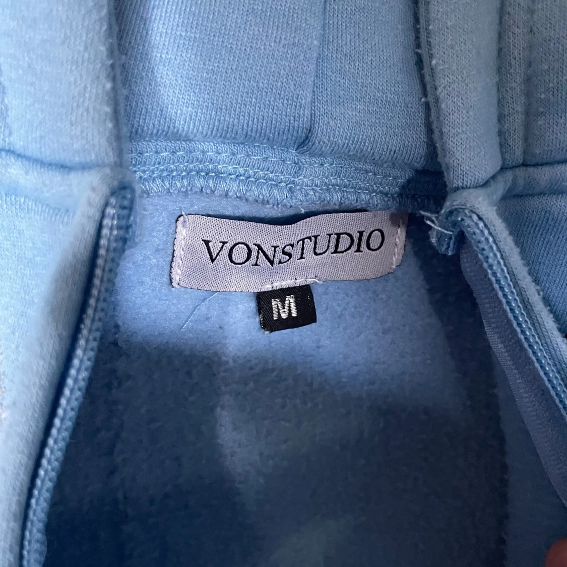 Vonstudig Rhinestone zip - 91