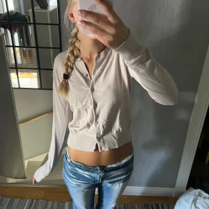 Kofta - Jättesöt kofta i jättebra skick