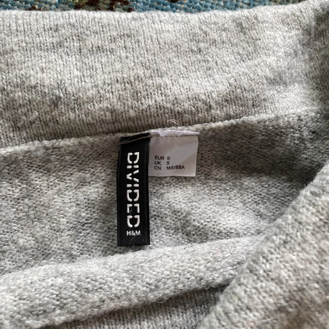 Stickad Off-shoulder - 90