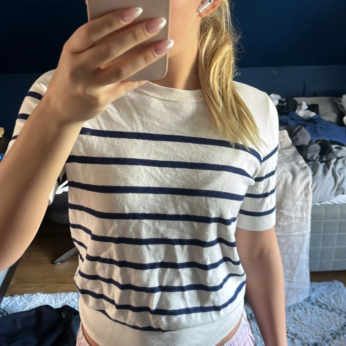 Fin randig blå/vitt tröja  - 90