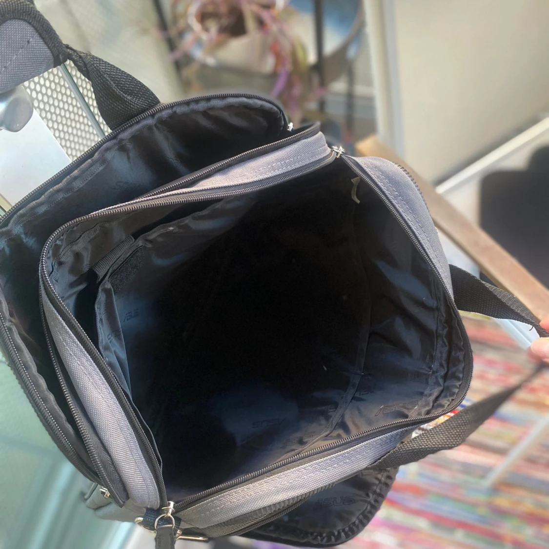 Praktisk datorväska - 90