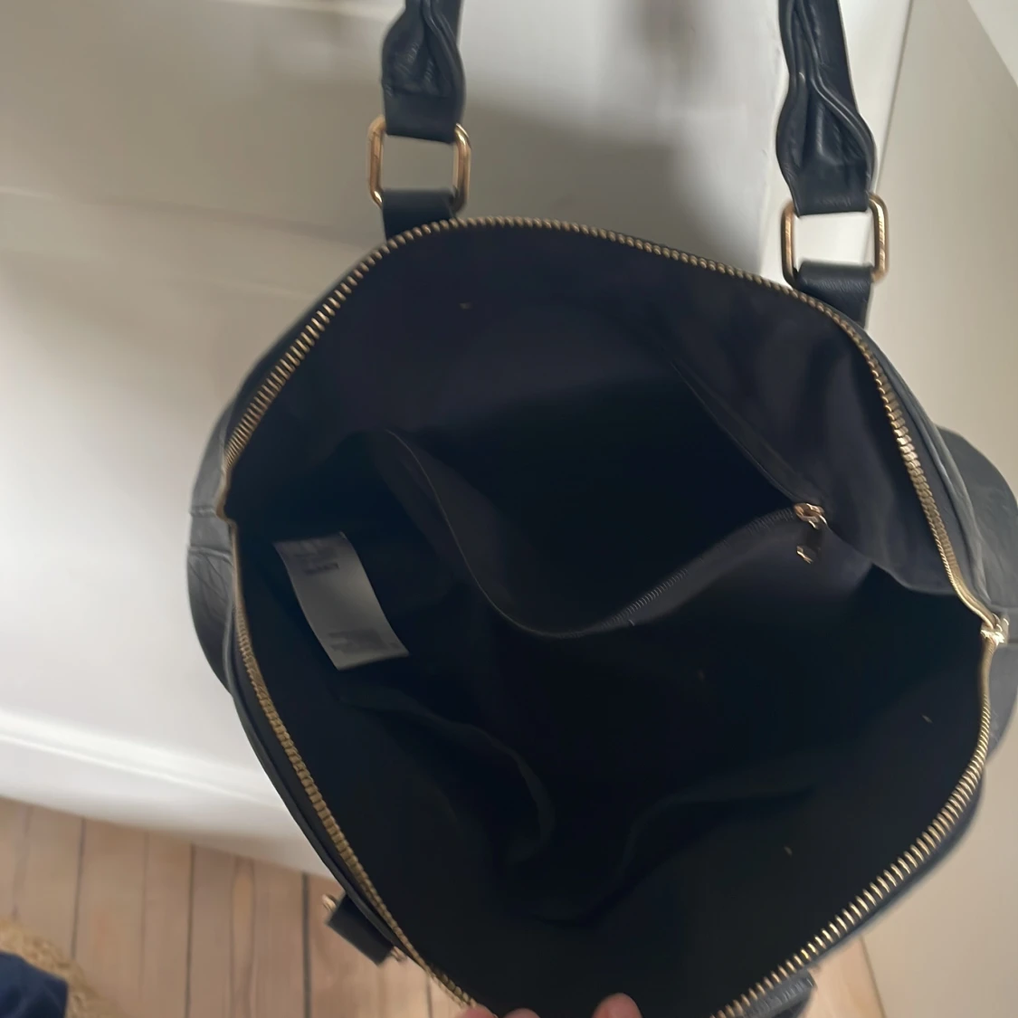 Svart läder väska: DBYK väska  - 91